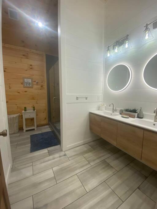 The Grand Tennessean Cabin- Four Bedroom Luxury Cabin In The Mountains Пиджен-Фордж Экстерьер фото