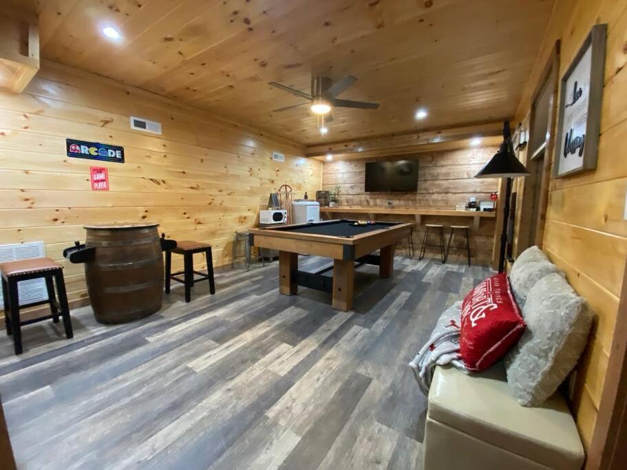 The Grand Tennessean Cabin- Four Bedroom Luxury Cabin In The Mountains Пиджен-Фордж Экстерьер фото